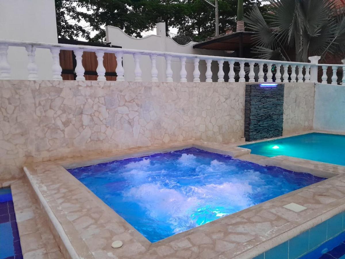 Hotel Santa Fe Del Parque Santa Fe de Antioquia Dış mekan fotoğraf