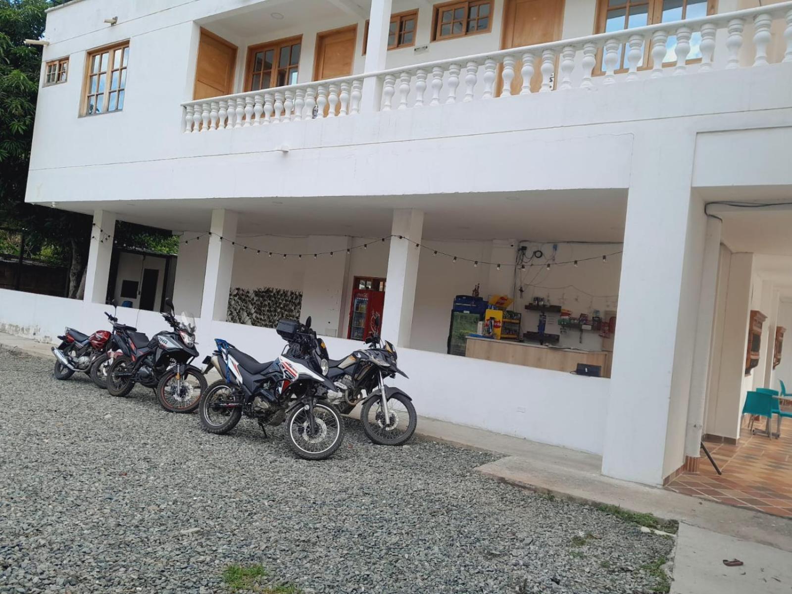 Hotel Santa Fe Del Parque Santa Fe de Antioquia Dış mekan fotoğraf
